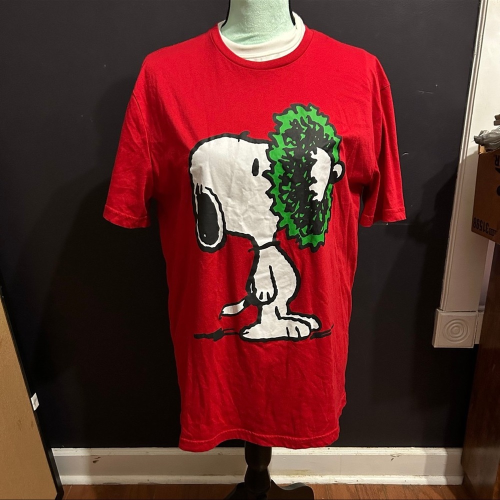 Peanuts Red T-Shirt with Green Graphic - Picture 3 of 4